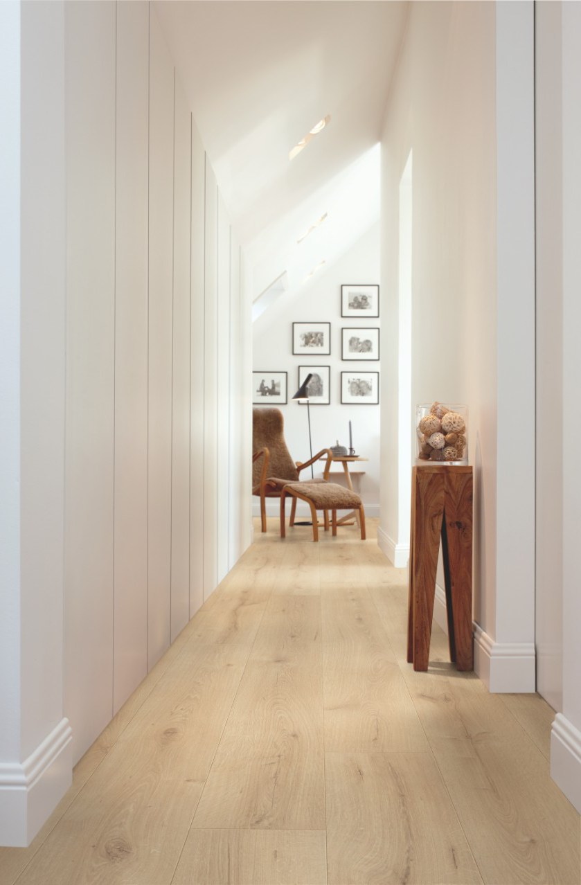 Ламинат Pergo Wide Long Plank Дуб морской L0234-03571 2050×240×9,5 фото в интерьере Ламинат Pergo Wide Long Plank Дуб морской L0234-03571 2050×240×9,5 фото в интерьере